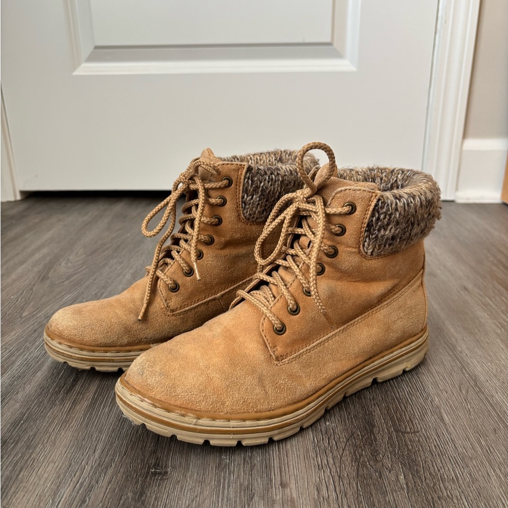 Cliffs by WHITE MOUNTAIN Tan Winter Boots
